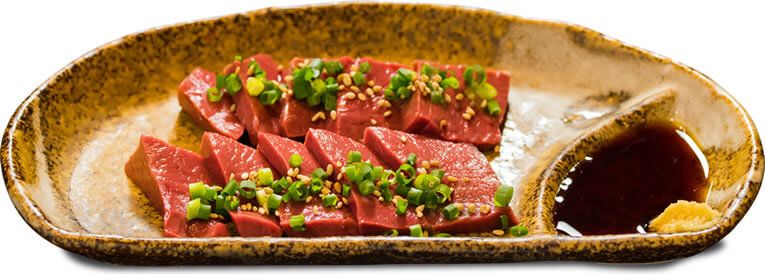 盛り付けされた生シンゾウ